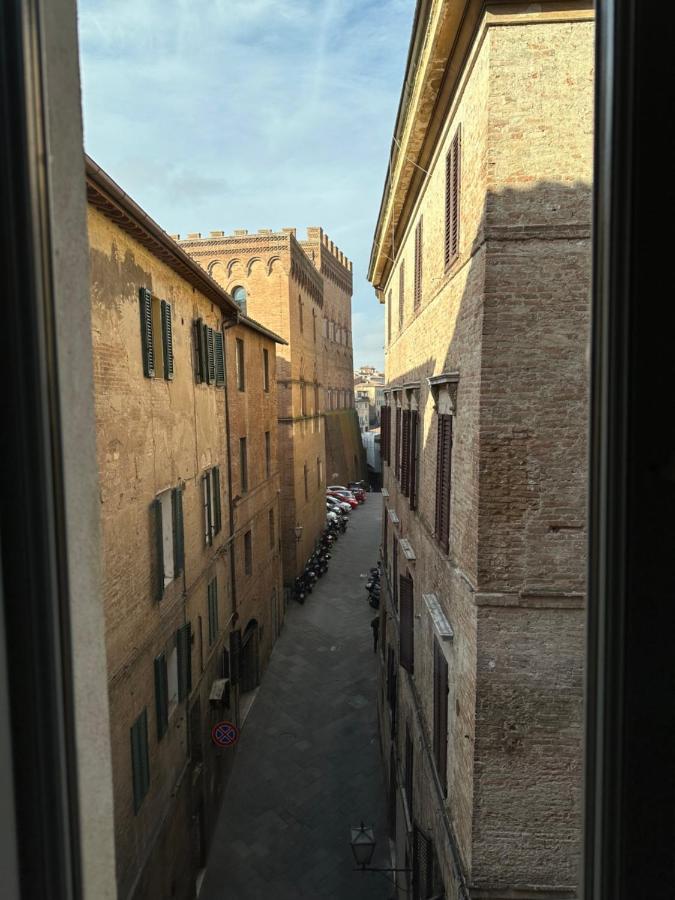 Palazzetto Rosso - Art Hotel Сиена Экстерьер фото